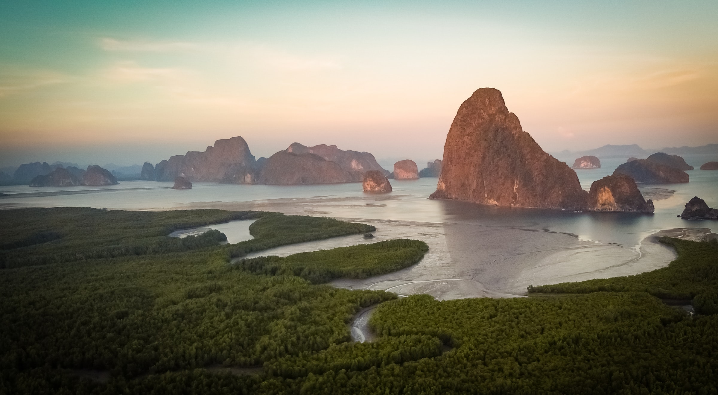 Sea and islands as seen from Samet Nangshe viewpoint
