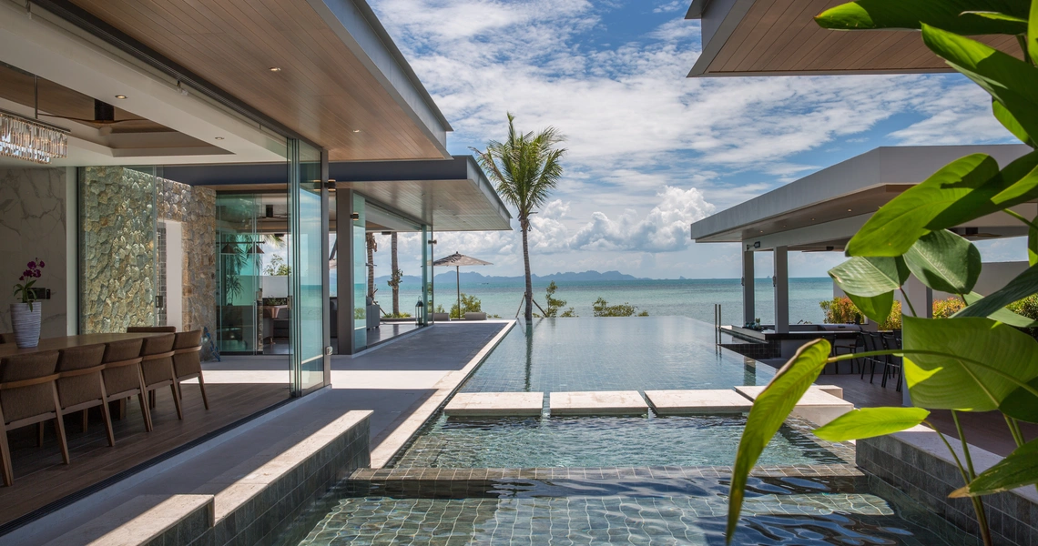 Ultra-Luxury 7 Bedroom Beachfront Villa Samui - Front View