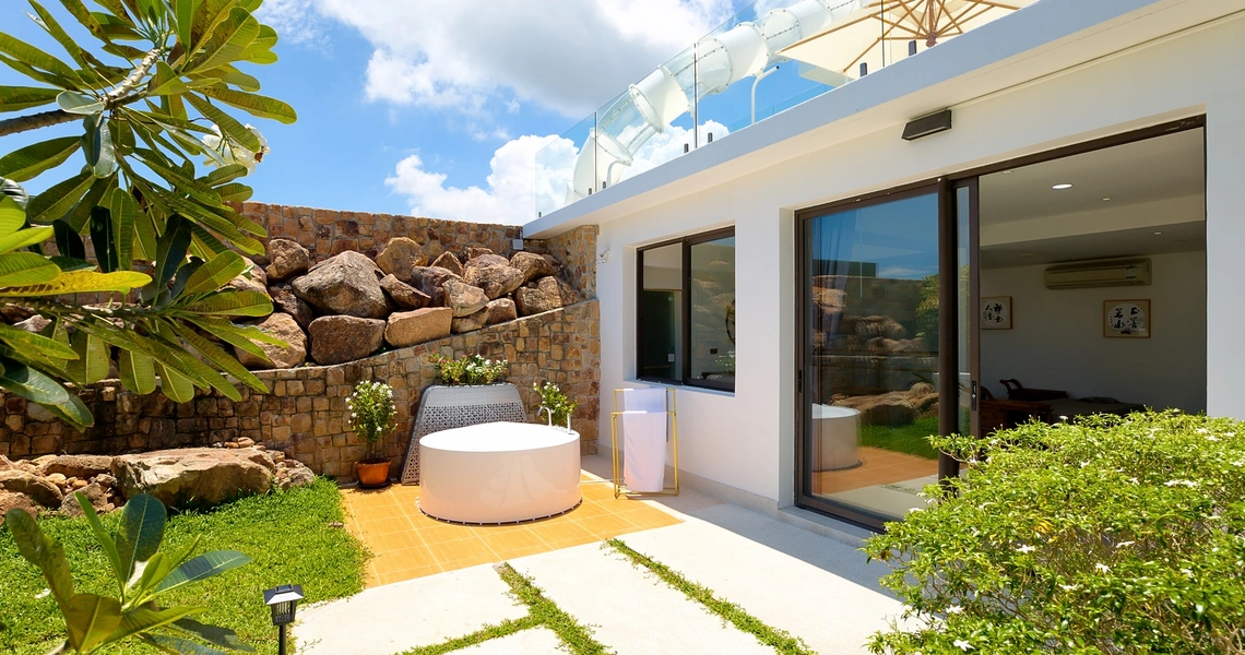 Luxury villas on Samui Villa Turquoise terrace with bath