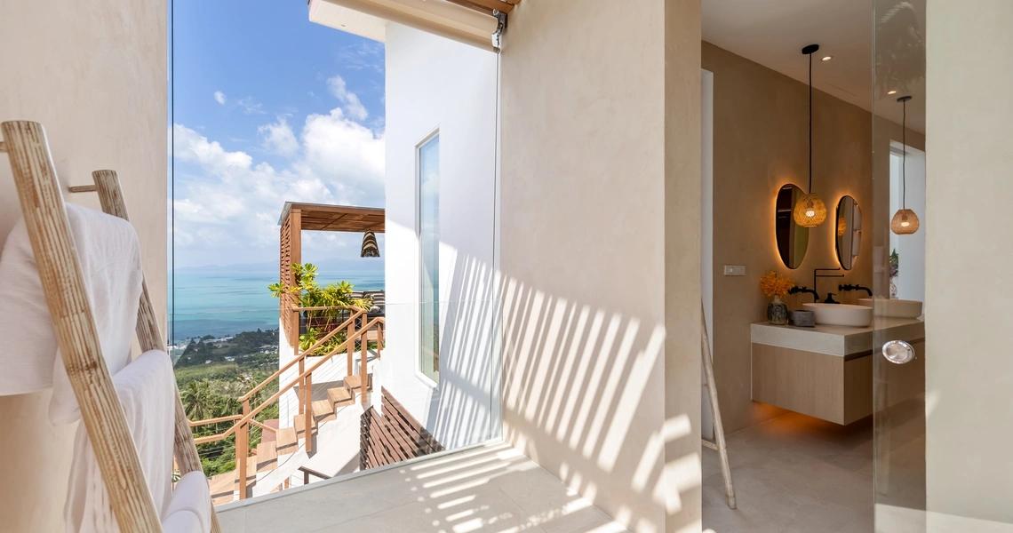 Pacific Palisade Samui luxury villa - outdoor access to bathroom