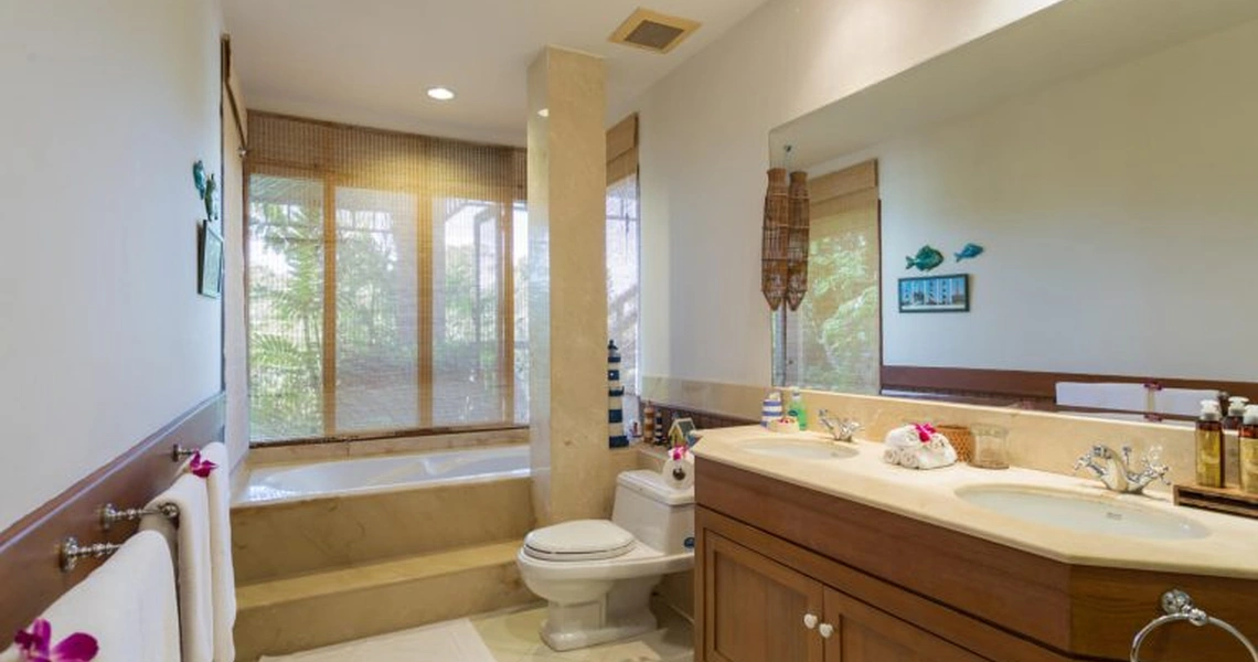 Villa Baan Hen - Bathroom