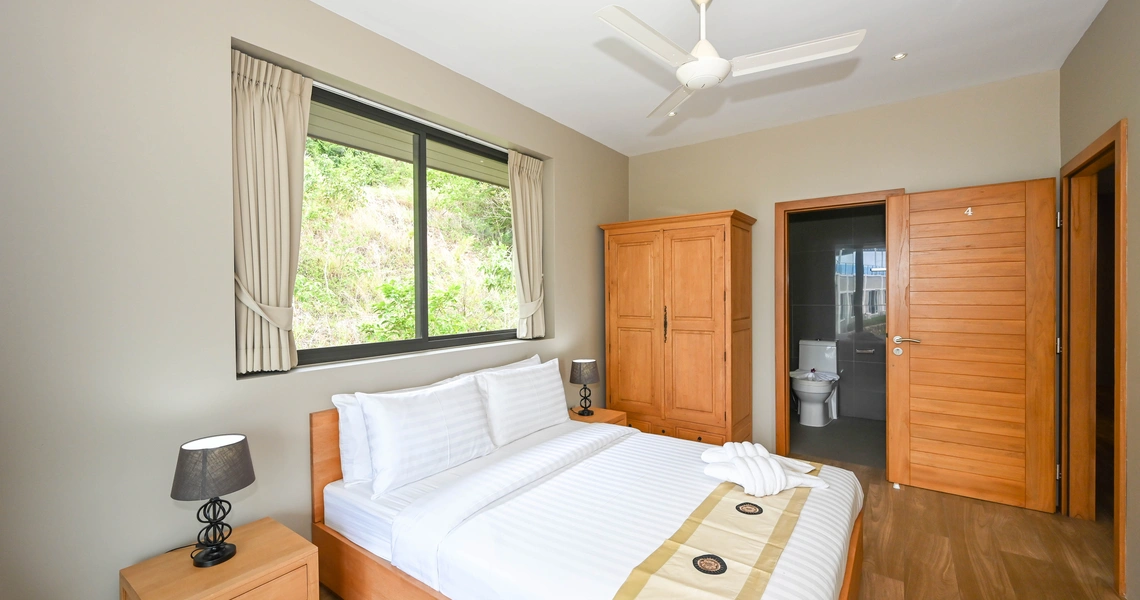 Luxury villas on Samui Villa Kelly 6 Bedroom Seaview Pool Villa bedroom