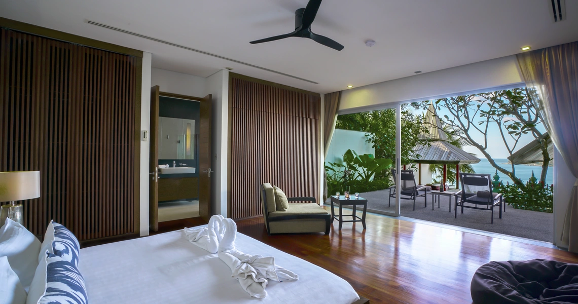 Stunning sea view villa in an exclusive Surin Beach - Bedroom