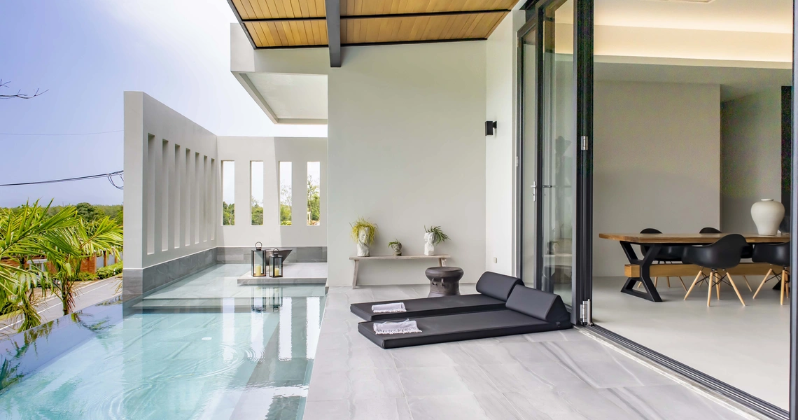 Luxury villas on Phuket Manick Hillside living area