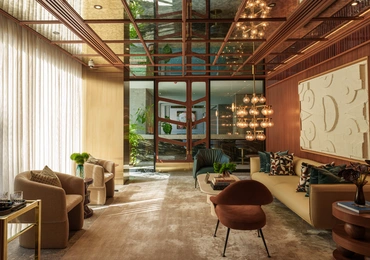 Via 34 lounge