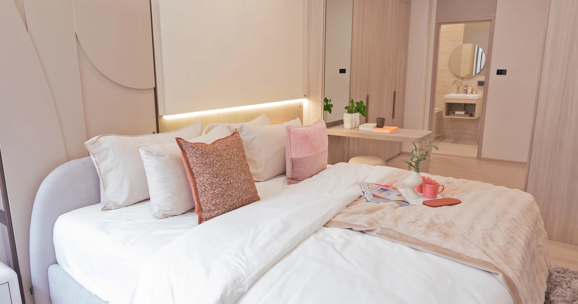 The Reference Ekkamai - Bedroom