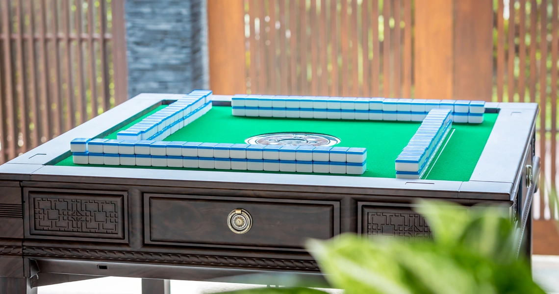 Samui Beachfront Villa Chi - mahjong table