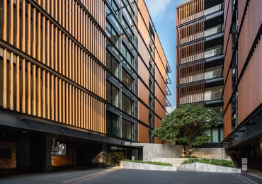 Chalermnit Art De Maison Condo in Bangkok Courtyard