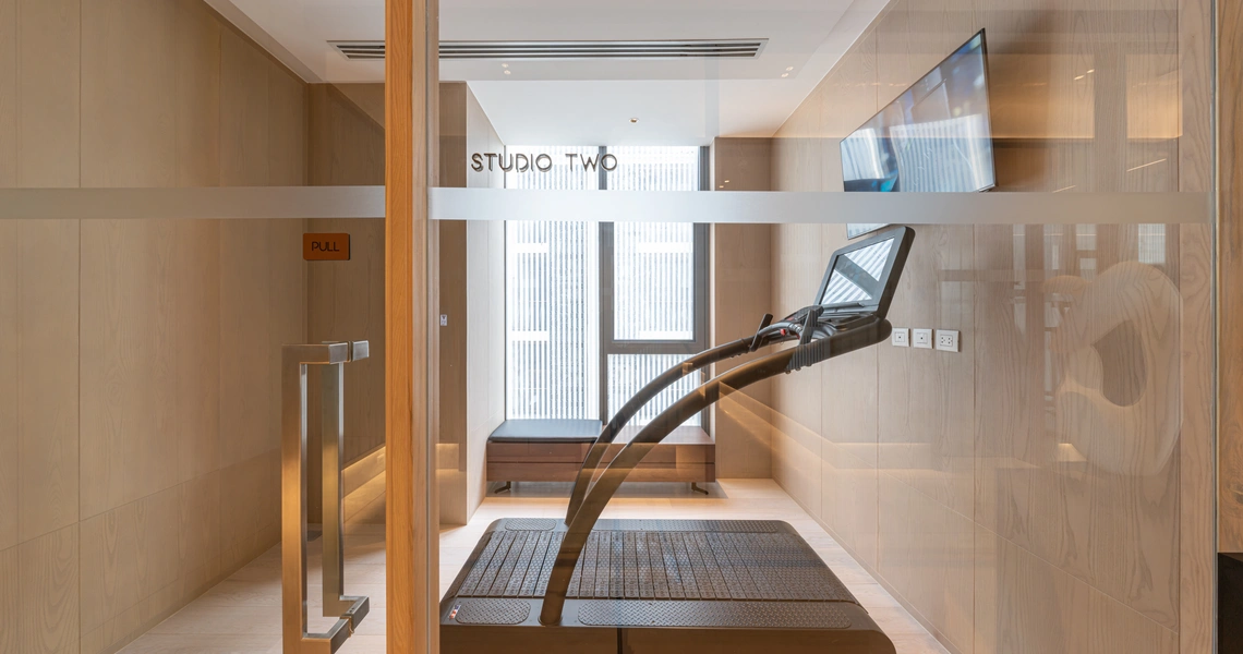 Scope Langsuan ultraluxury Bangkok condo - Woodway specialist treadmill