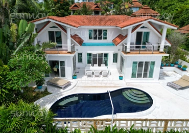 Tongson Beachfront Villa – villa