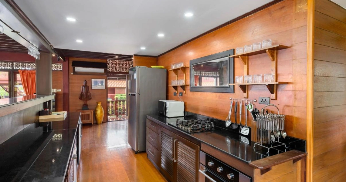 Coconut Paradise Villa - Kitchen