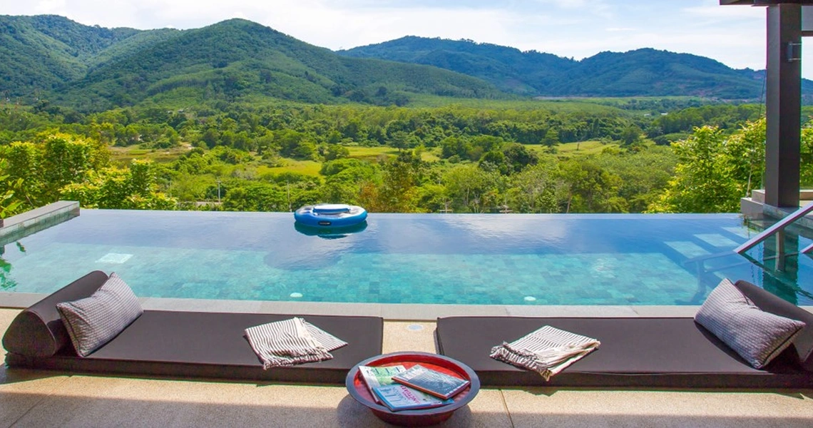 Luxury villas on Phuket Manick Hillside pool