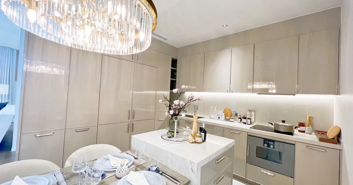 Kraam Sukhumvit 26 - Dining table