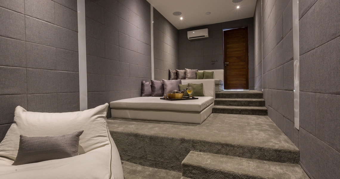 Ultra-Luxury 7 Bedroom Beachfront Villa Samui - Cinema room