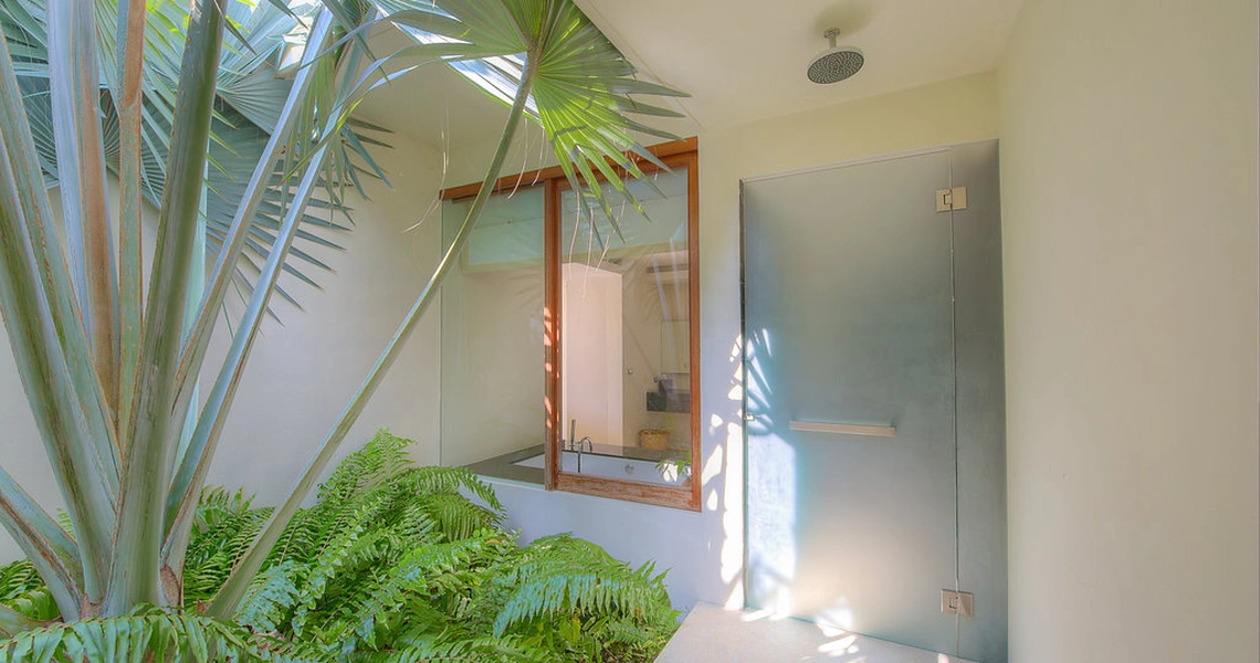 Luxury villas on Samui Luxury 3 Bedroom Pool Villa in Samujana bathroom