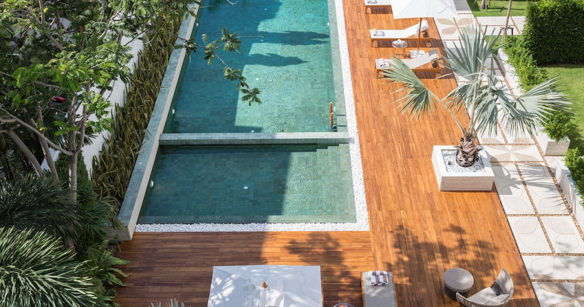 Luxury apartments on Samui Chi Residence swimming pool