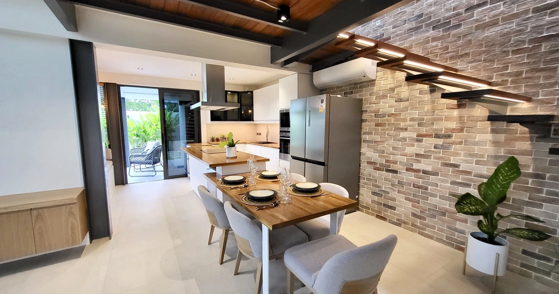 Riverhouse Phuket 2 bedroom villa dining