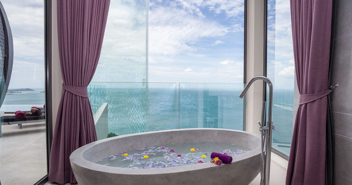 Luxury villas on Samui Sky Dream Villa bath sea view