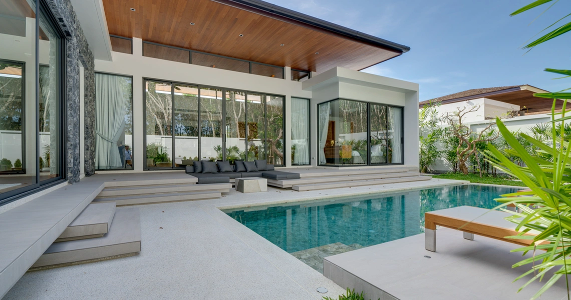 Botanica Modern Loft ll luxury villa - deck and pool