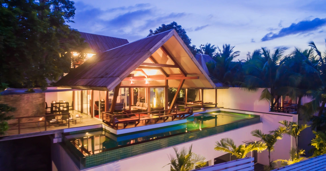 Stunning sea view villa in an exclusive Surin Beach -  Exterior