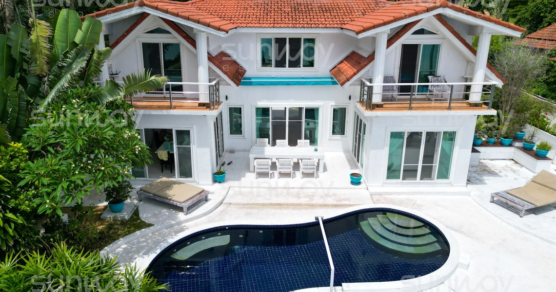 Tongson Beachfront Villa – villa