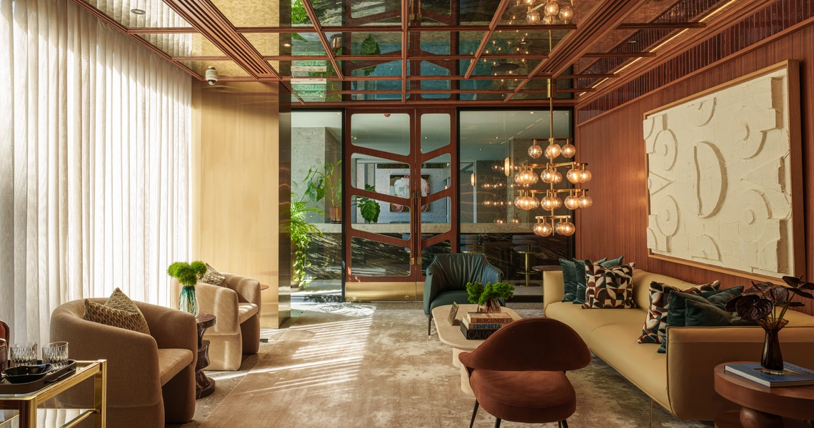 Via 34 lounge