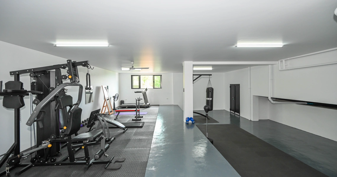 Luxury villas on Samui Villa Kelly 6 Bedroom Seaview Pool Villa fitness gym