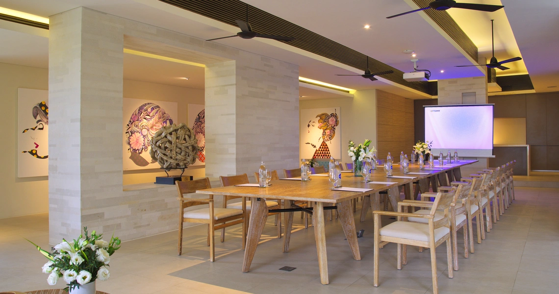 Luxury villas on Samui 6 Bedroom Pool Villa in Samujana office