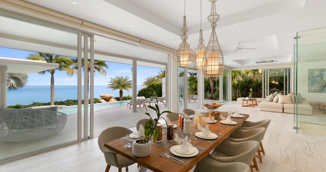 Villa Blue Amber-  Dining area