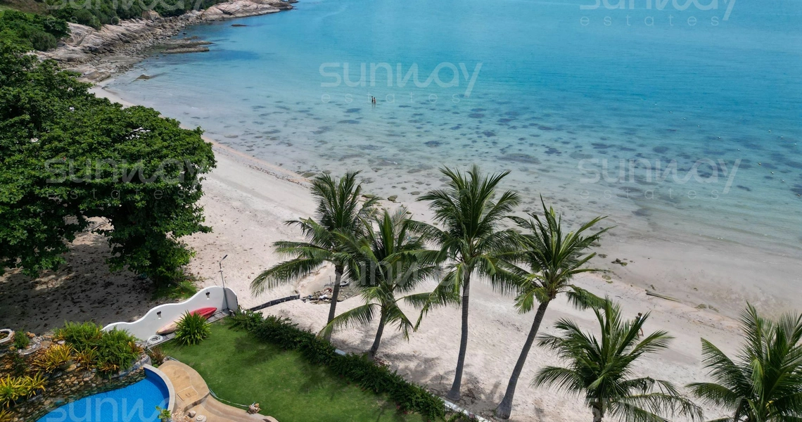 Tongson Beachfront Villa – front beach