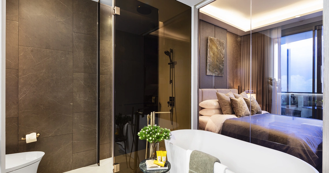 The Estelle Phrom Phong Luxury Bangkok Condo Bath