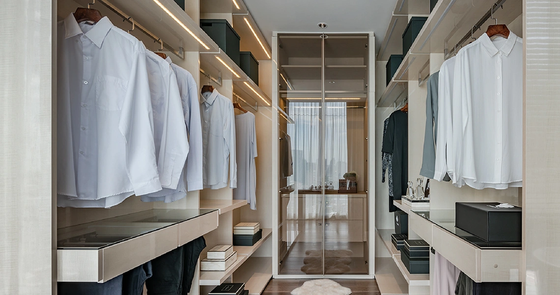 Kraam Sukhumvit 26 - Walk in Closet