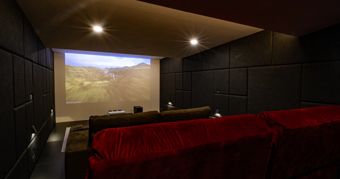 Keeree Tara Villa – Cinema