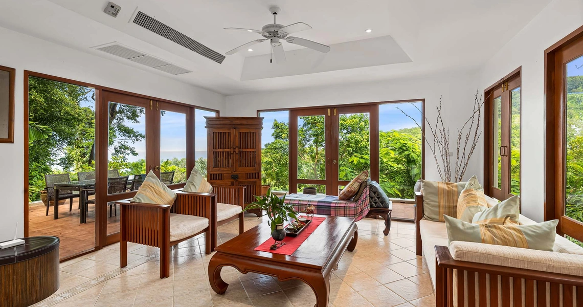 Nakathani Villas - Living area