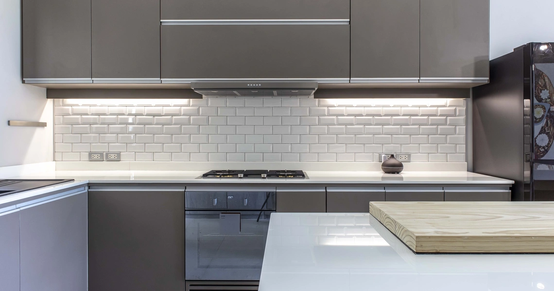 Luxury villas on Phuket Manick Hillside kithen