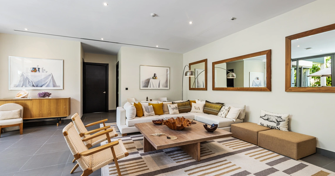 Villa Mimosa Layan Beach-Living area