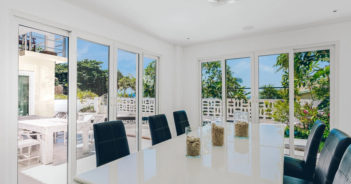 Tongson Beachfront Villa –dining area