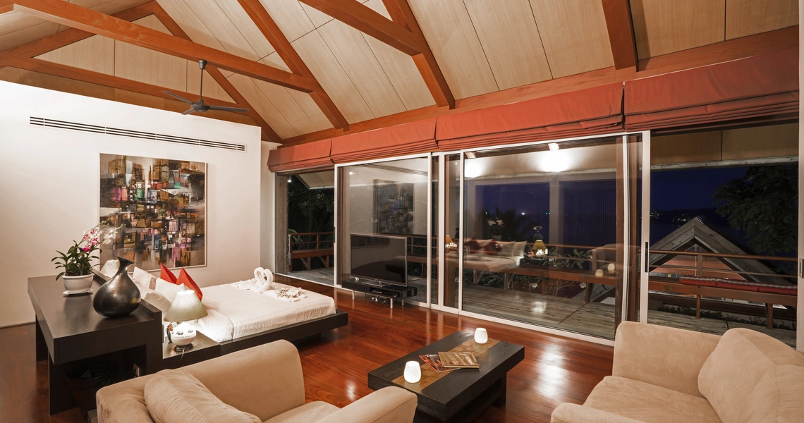 Stunning sea view villa in an exclusive Surin Beach -