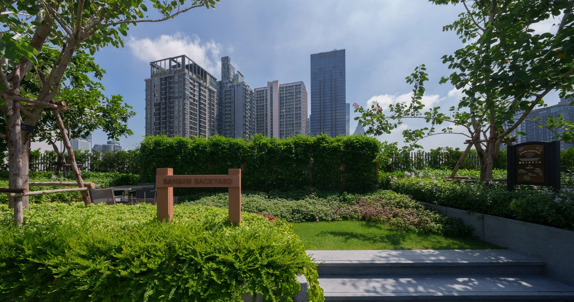 Via 34 exterior garden