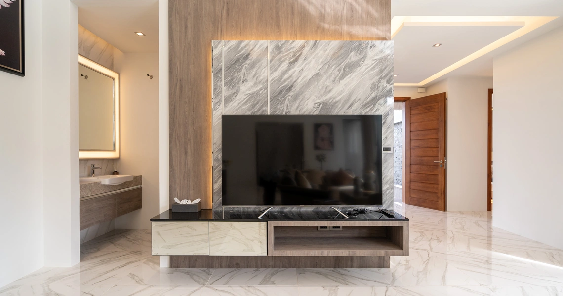 The Breeze Villas - Televisions