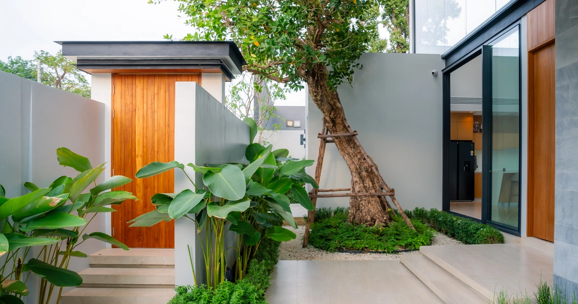 Botanica Foresta ll - Entrance