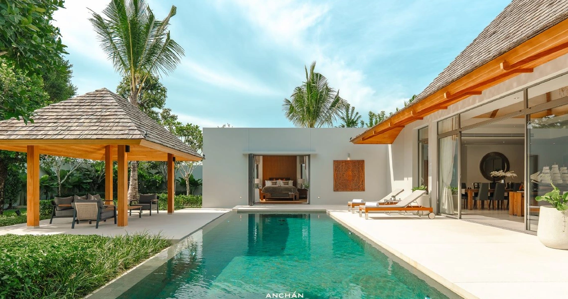 Anchan Emerald - Pool