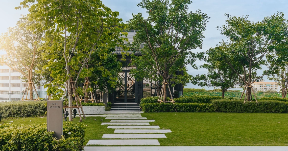 Hyde Heritage Thonglor Bangkok luxury condo - garden and glasshouse