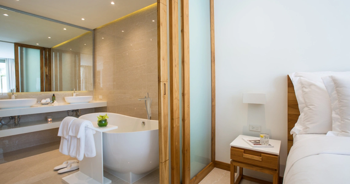 Luxury apartments on Samui Chi Residence bathroom