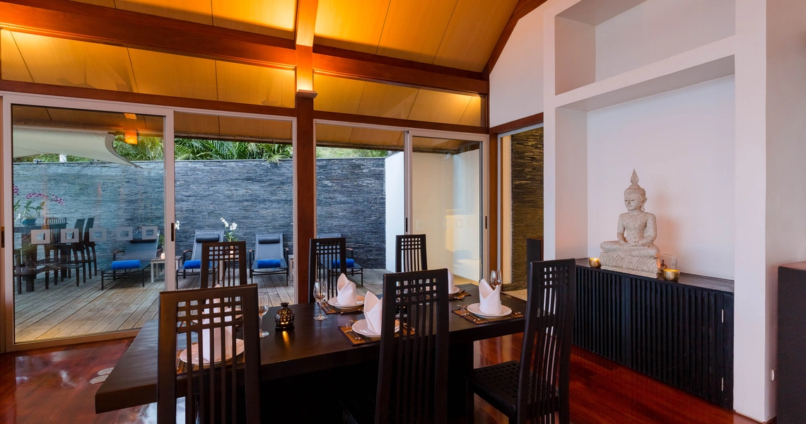 Stunning sea view villa in an exclusive Surin Beach -