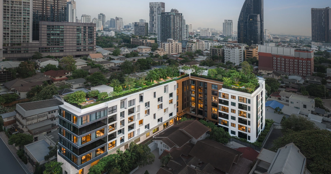 Via 34 exterior buildings