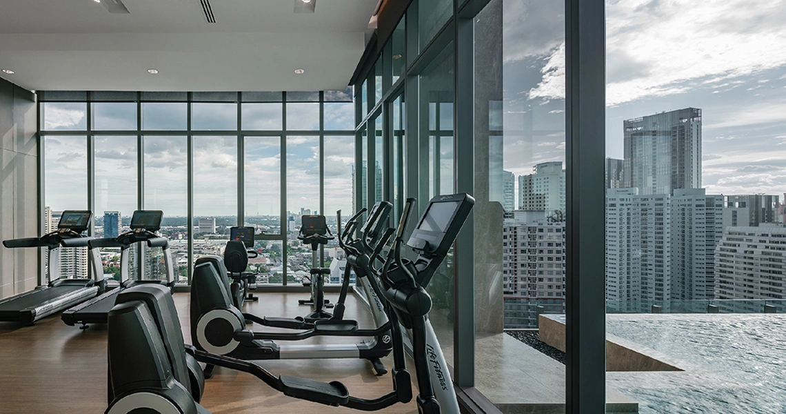 Kraam Sukhumvit 26 - City view from fitness
