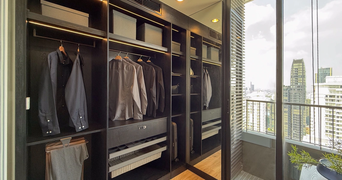 Noble Form Thonglor luxury high-rise -  Specials unit