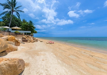 Samui Beachfront Villa Chi - beach