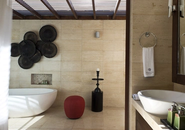 Panacea Retreat Villa Praana – Bathroom